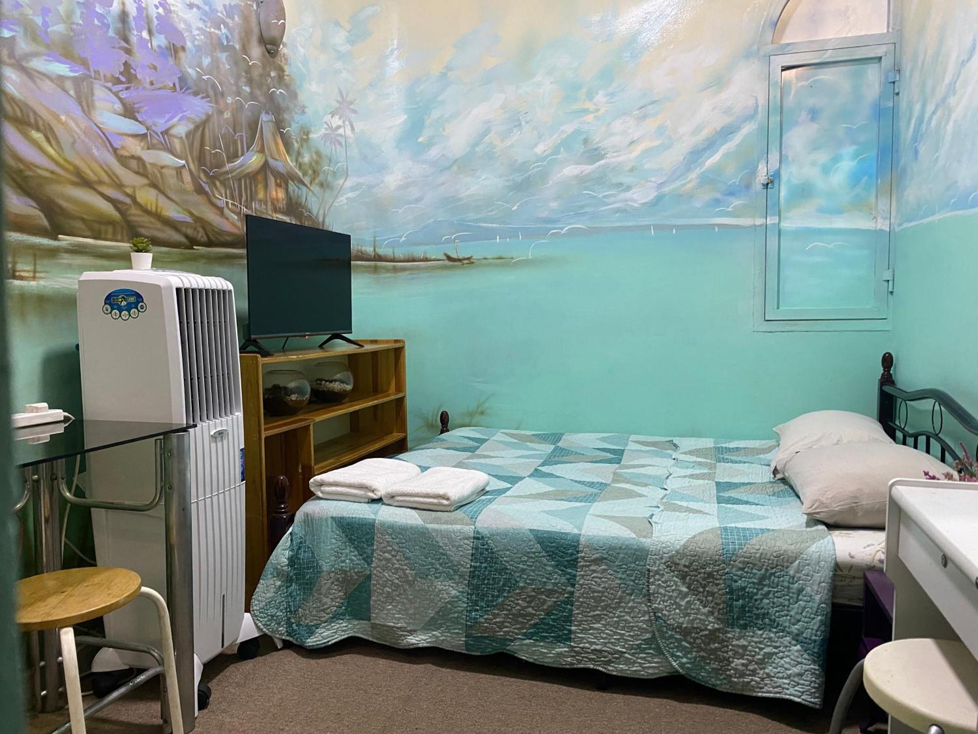 Appartamento Budget Private With Attached Bathroom - No Parking Space